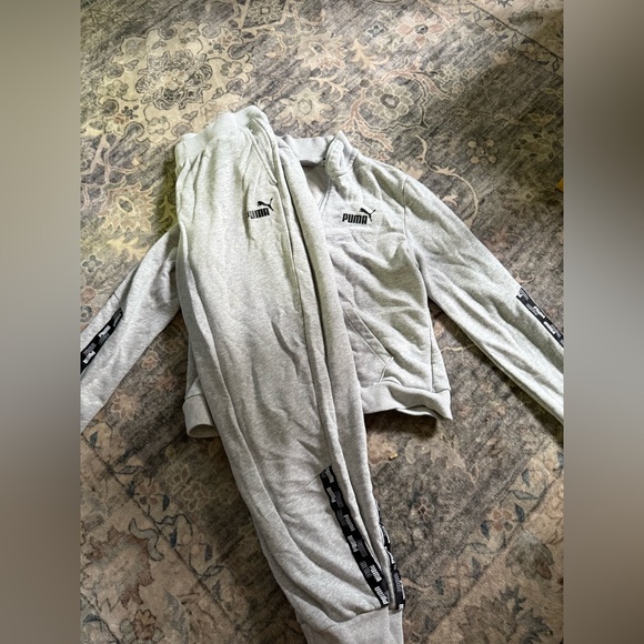 Puma Light Gray Athletic Set - Picture 1 of 5